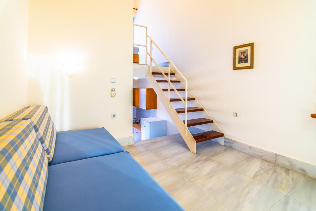 Orestis Hotel Sea View Apartments Stalós Extérieur photo