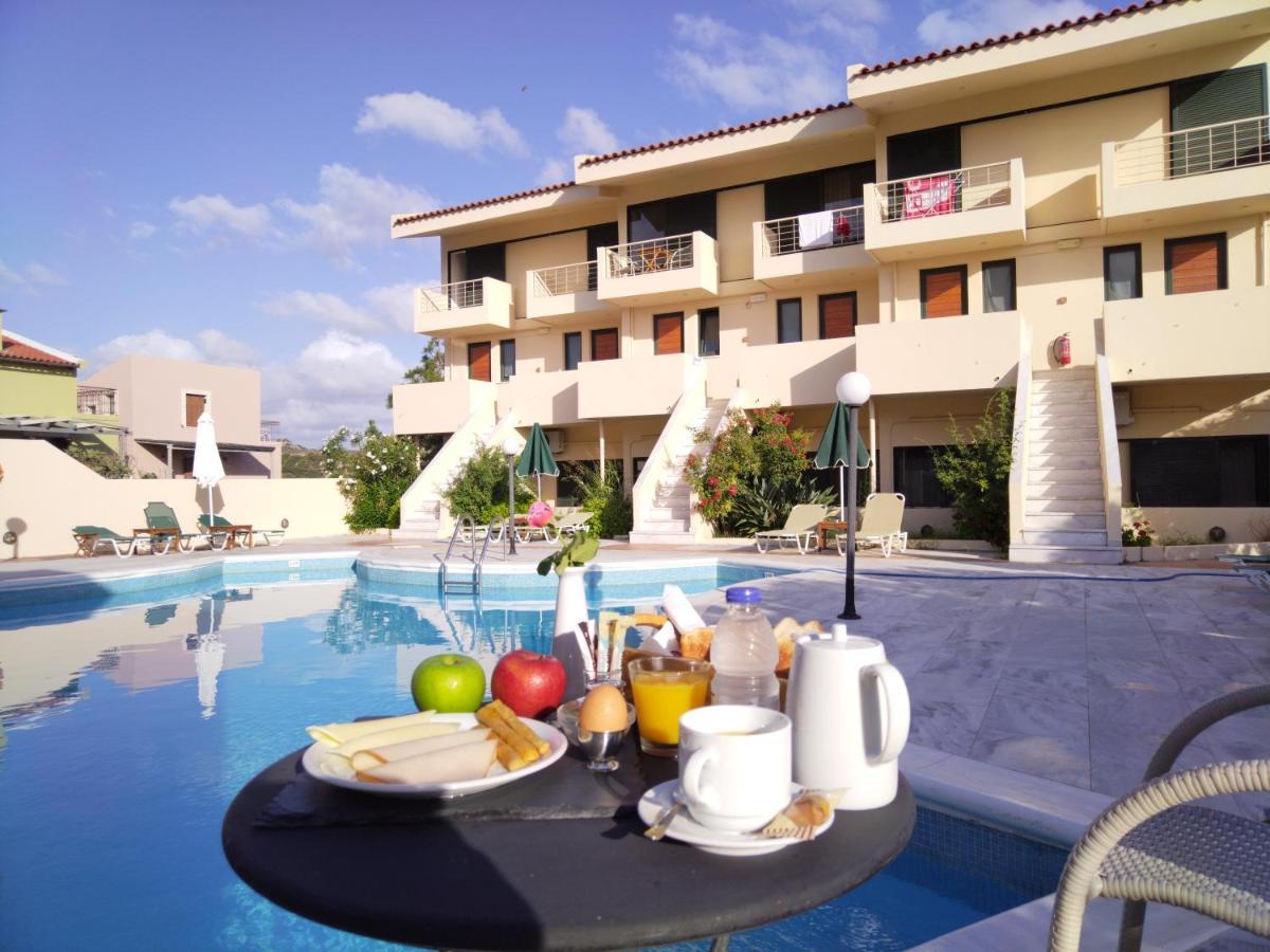 Orestis Hotel Sea View Apartments Stalós Extérieur photo