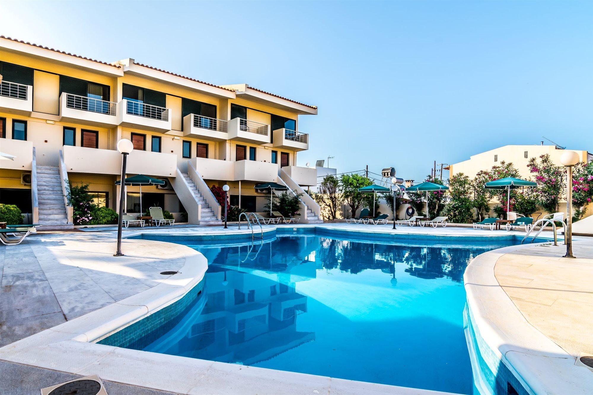 Orestis Hotel Sea View Apartments Stalós Extérieur photo